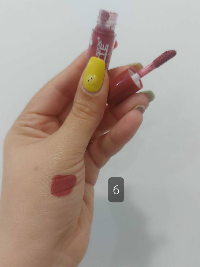  رژ لب مت ولوت