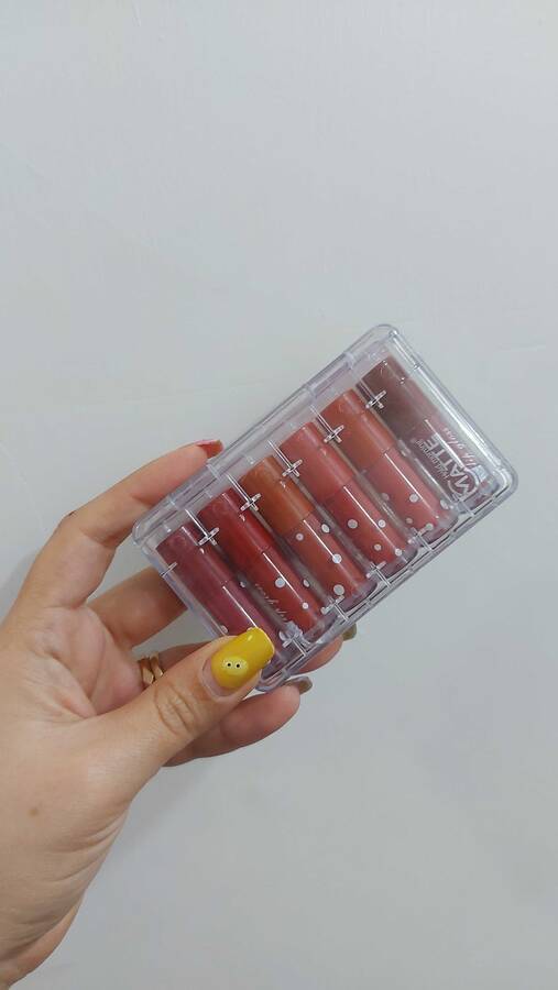  رژ لب مت ولوت