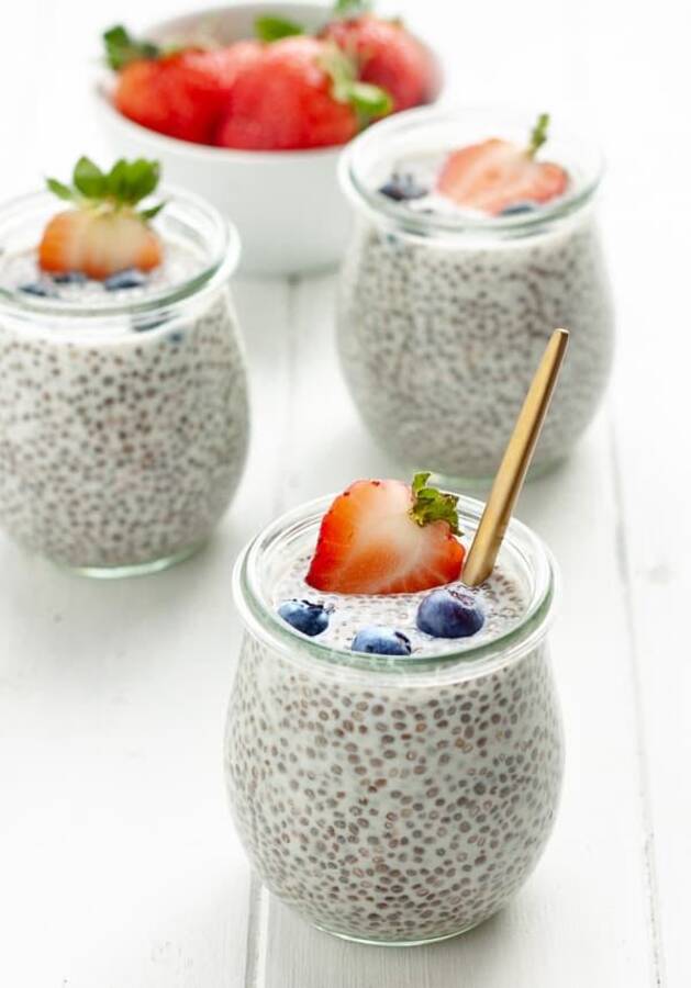 دانه چیا نیوشا