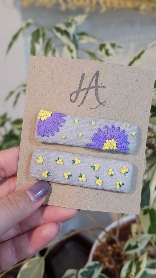 گل سر گلدوزی آفتابگردون رنگی