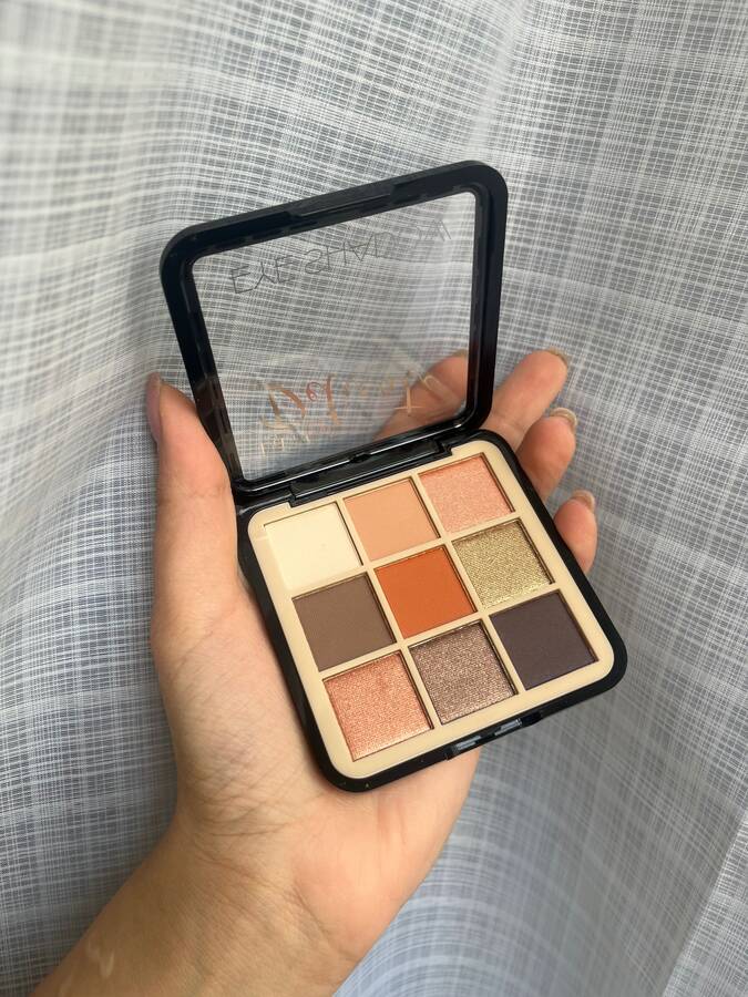 سایه چشم دودگرل
