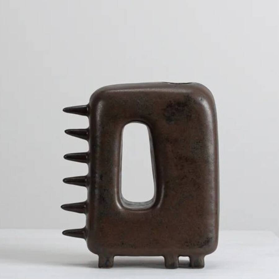 مجسمه سرامیکی