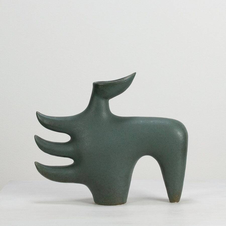 مجسمه سرامیکی