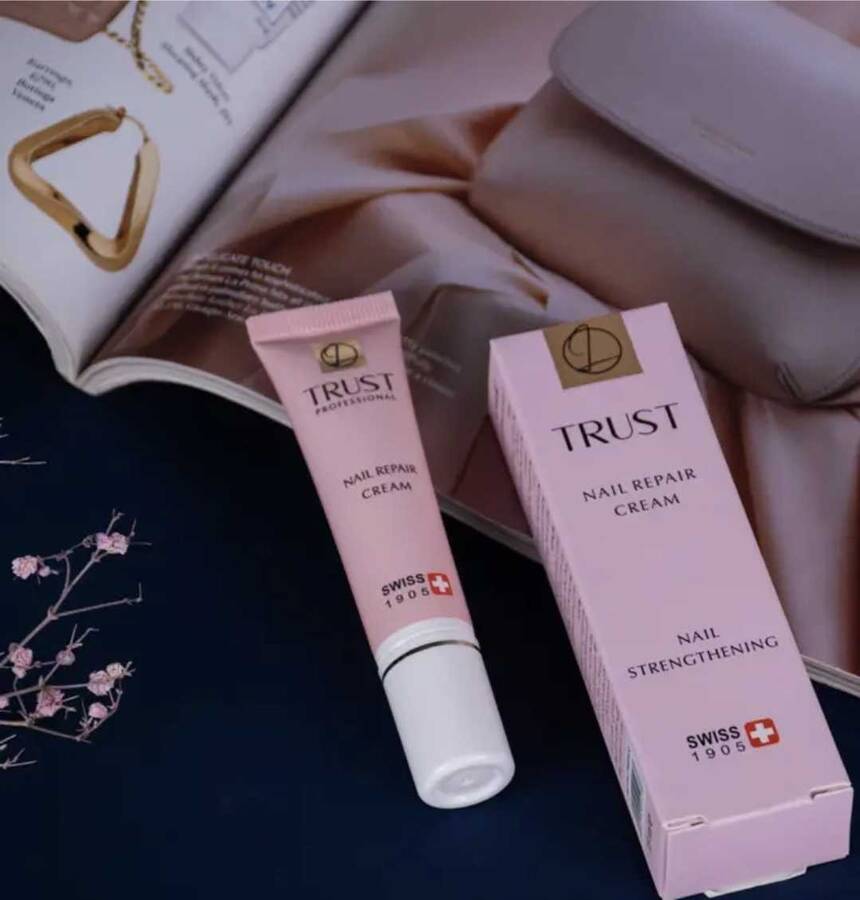 کرم ترمیم کننده ناخن تراست