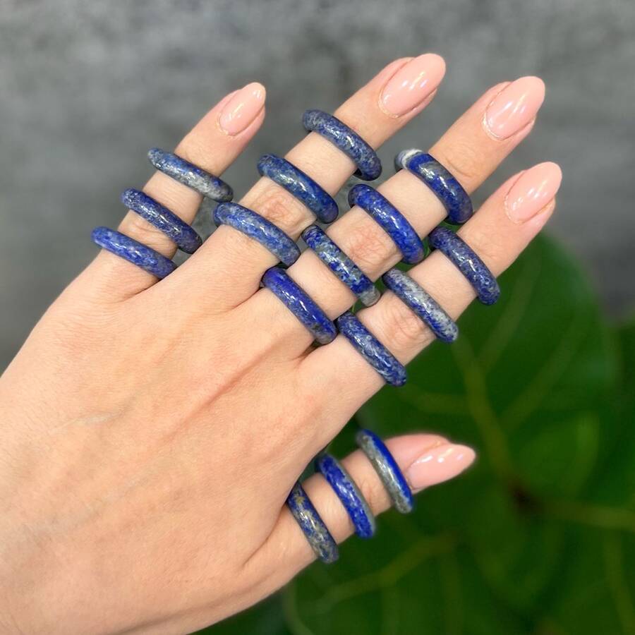 حلقه های سنگ طبیعی