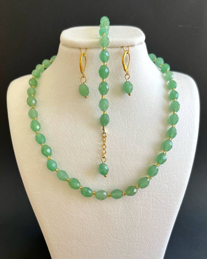 ست های سنگ اونتورین