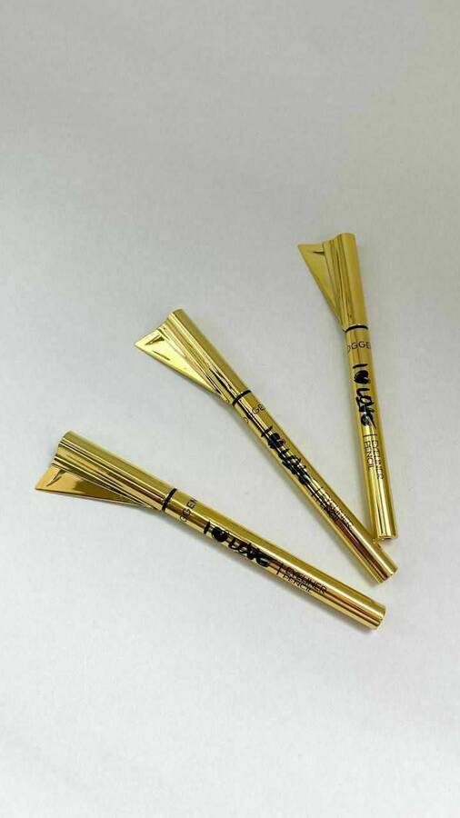 خط چشم شابلون دار ماژیکی