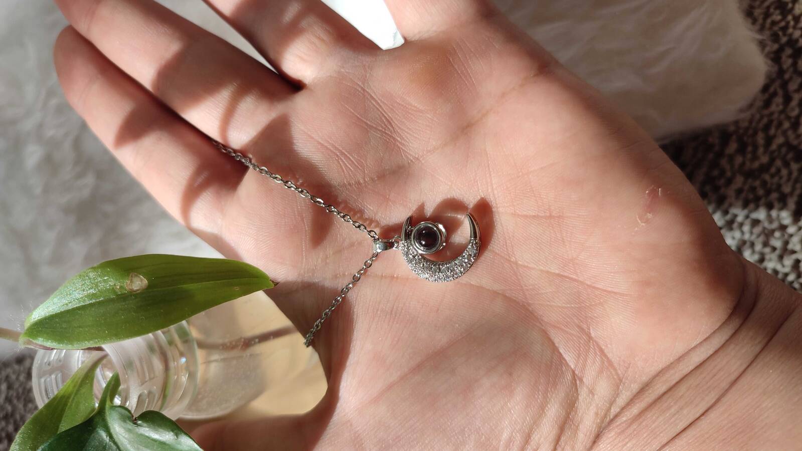 گردنبند تلسکوبی هلال ماه