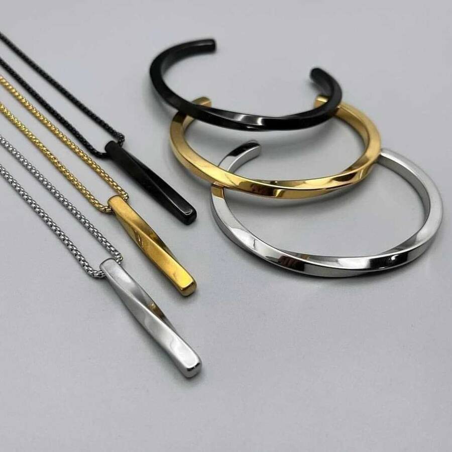 ست گردنبند و بنگل مکعب پیچی 