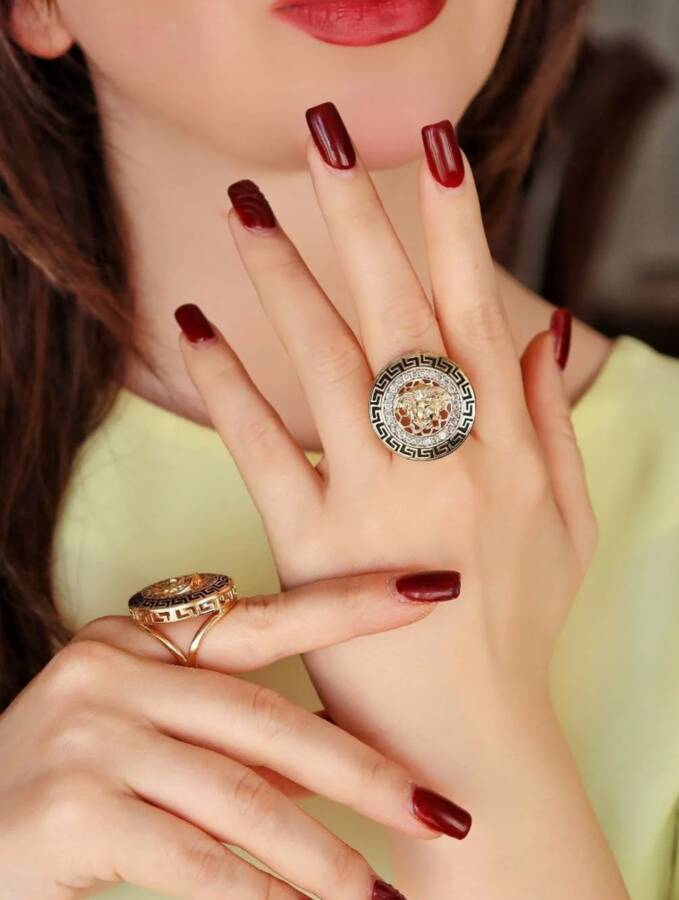 نیم ست ورساچی طرح طلا 