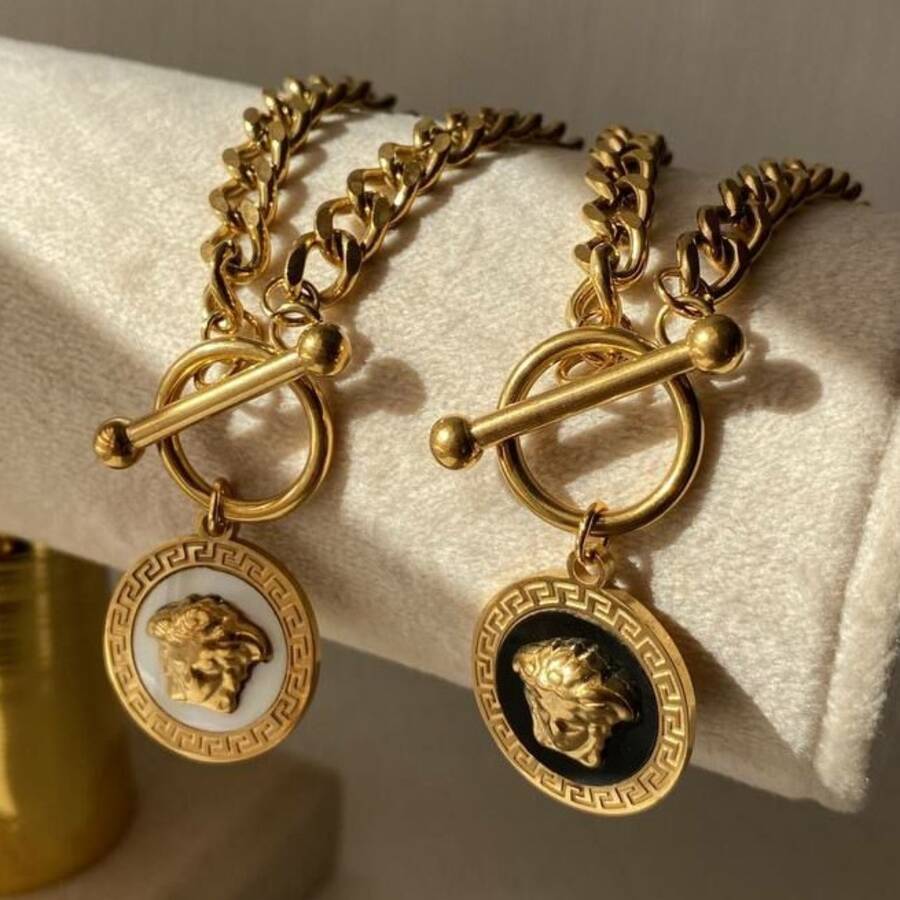 دستبند ورساچ قفل T