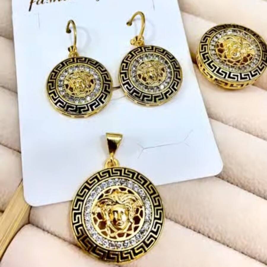 نیم ست ورساچی طرح طلا 